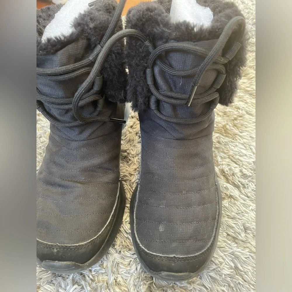 Nike Boots - Picture 8 of 10